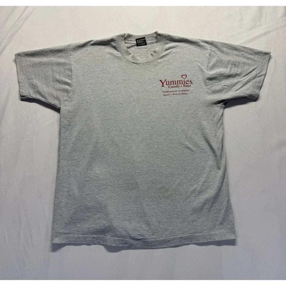 Vintage fruit of the loom Yummies Candy & Nuts L Tshirt USA Gray Tee Casual